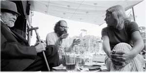Ezra Pound, Allen Ginsberg, Fernanda Pivano; Portofino 23-09-1967. Foto di Ettore Sottsass