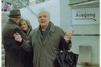 Michel Piccoli, Irene Jacob e Bruno Ganz in una scena del film