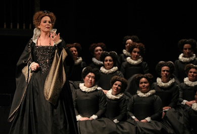 Un momento dello spettacolo messo in scena il 7 dicembre 2023 a Milano Teatro alla Scala